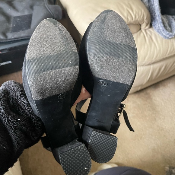 Mossimo black suede platform heels size 8.5 - Picture 7 of 9